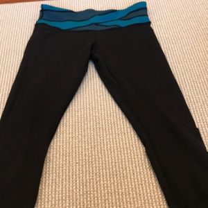 Lululemon crops